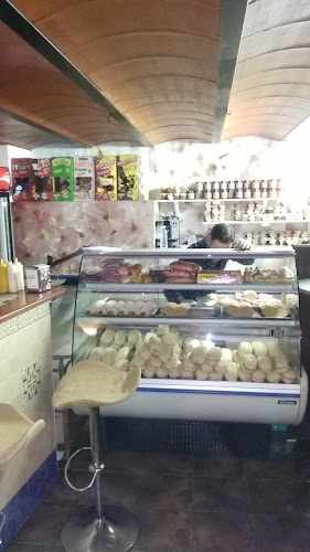 Fotografia tomada fuera de Obrador Valle De La Osa - Tienda de alimentos naturales en Constantina, Sevilla