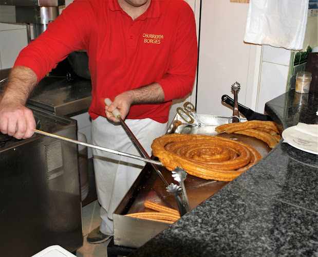 Fotografia tomada fuera de Churrería Chocolatería Borges - Churrería en Casar de Cáceres, Cáceres