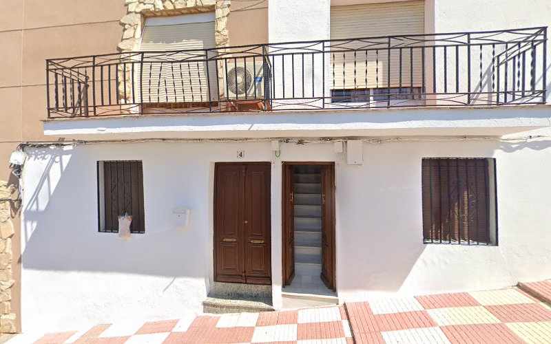 Fotografia tomada fuera de Panadería y Dulcería Juan - Panadería en Campillo de Llerena, Badajoz