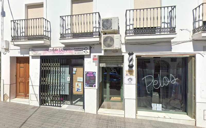 Fotografia tomada fuera de Pancracio Martínez Gil - Panadería en Azuaga, Badajoz