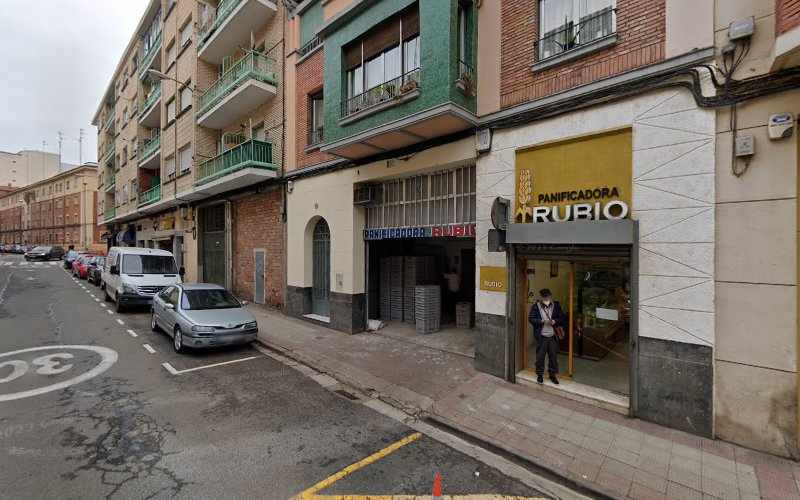 Fotografia tomada fuera de Panificadora Rubio - Panadería en Logroño, La Rioja