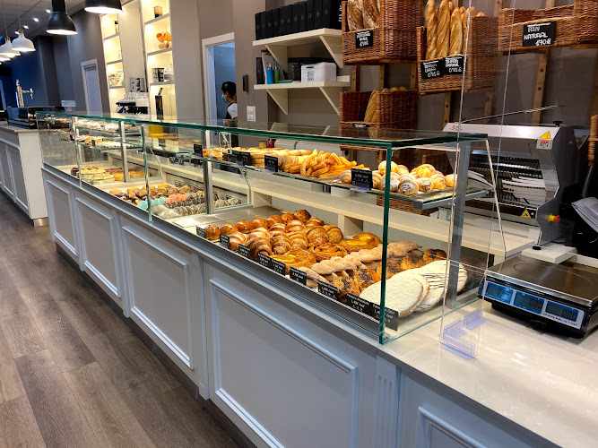 Fotografia tomada fuera de Panadería Simón - Panadería en Zaragoza, Zaragoza