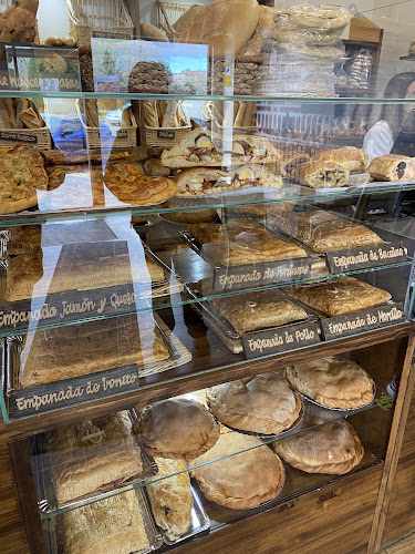 Fotografia tomada fuera de PANADERÍA-BOLLERÍA MARISOL - Panadería en Ávila, Ávila