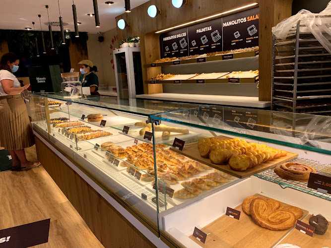 Fotografia tomada fuera de Manolo Bakes - cafeterías en Zaragoza, Zaragoza