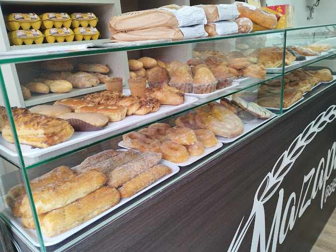 Fotografia tomada fuera de Panadería Mazapán - Panadería en Oviedo, Asturias
