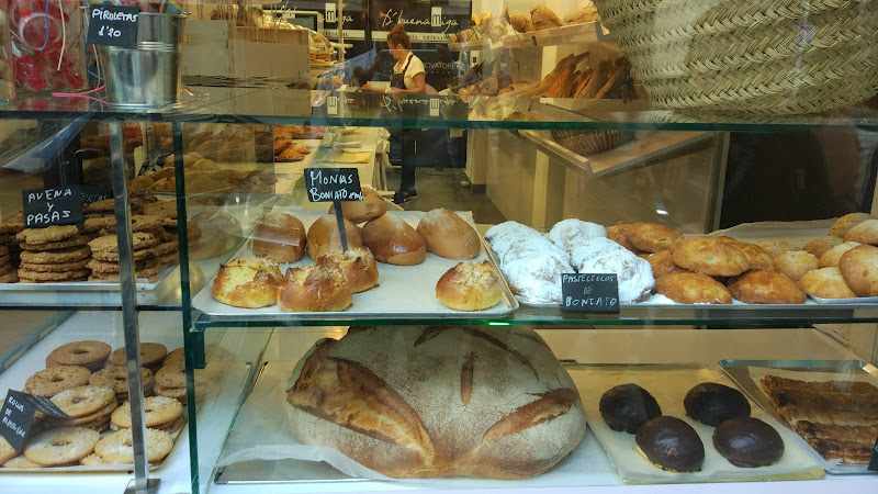 Fotografia tomada fuera de DBuenaMiga - Panadería en Murcia, Murcia