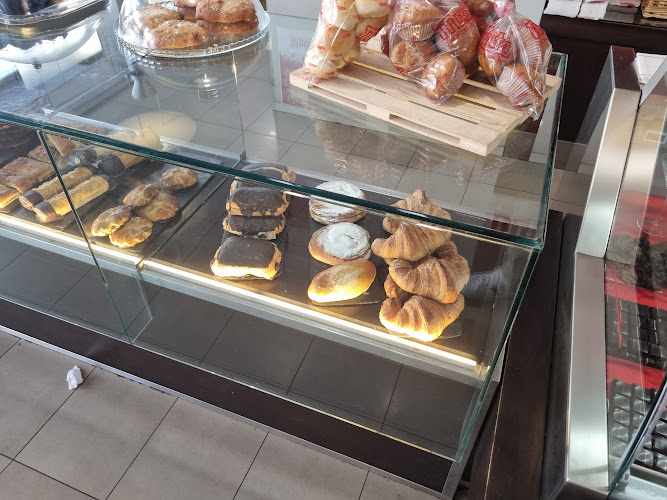 Fotografia tomada fuera de Confitería Maite - Pastelería en Murcia, Murcia