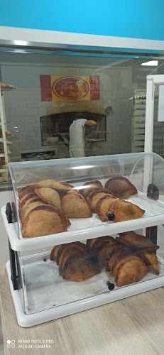 Fotografia tomada fuera de Panadería Mijallas - Panadería en Vigo, Pontevedra