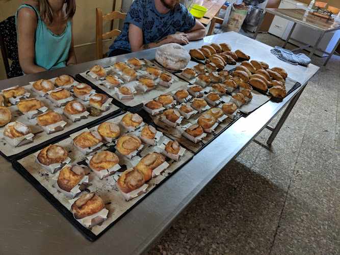 Fotografia tomada fuera de Caridad Ortega Moreno - Panadería en Íllora, Granada
