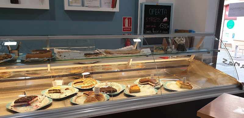 Fotografia tomada fuera de Tarteria Las Alemanas - Tienda de tartas en Huelva, Huelva