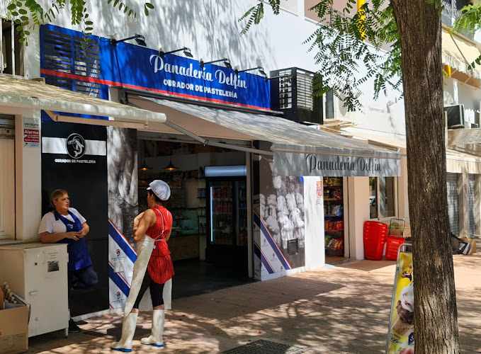 Fotografia tomada fuera de Panadería El Delfin Del Rio - Panadería en Punta Umbría, Huelva
