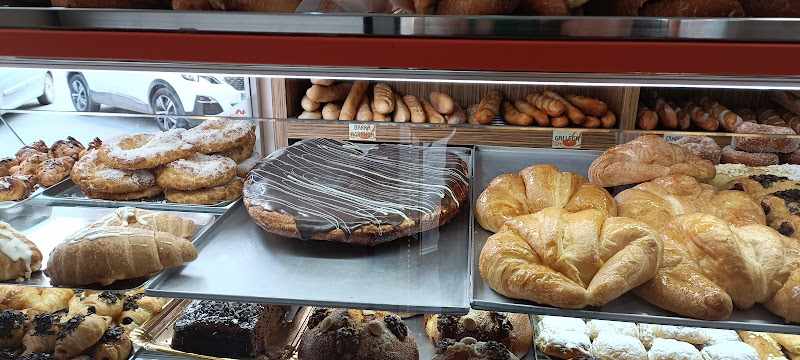 Fotografia tomada fuera de Panadería San Marcos - Panadería en Hellín, Albacete