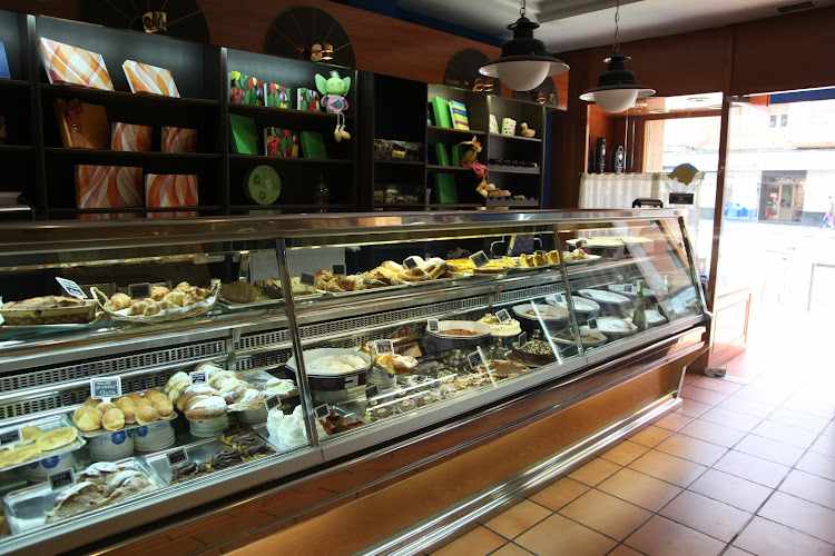 Fotografia tomada fuera de Pastelería Los Mallorquines - Pastelería en Zaragoza, Zaragoza
