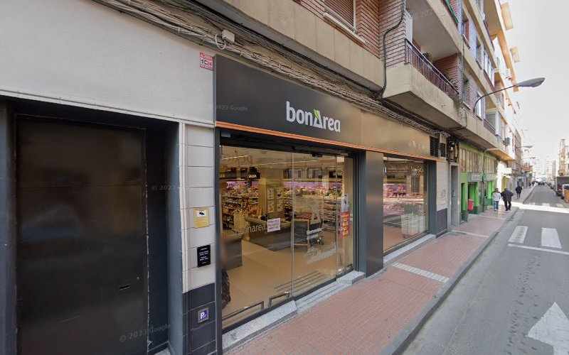 Fotografia tomada fuera de Manuela Vidal H Zaragoza - Panadería en Zaragoza, Zaragoza