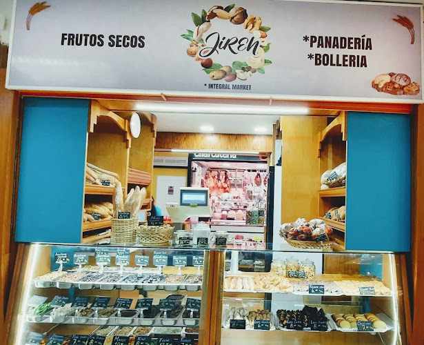 Fotografia tomada fuera de Panadería Jireh frutos secos - Panadería en Zaragoza, Zaragoza