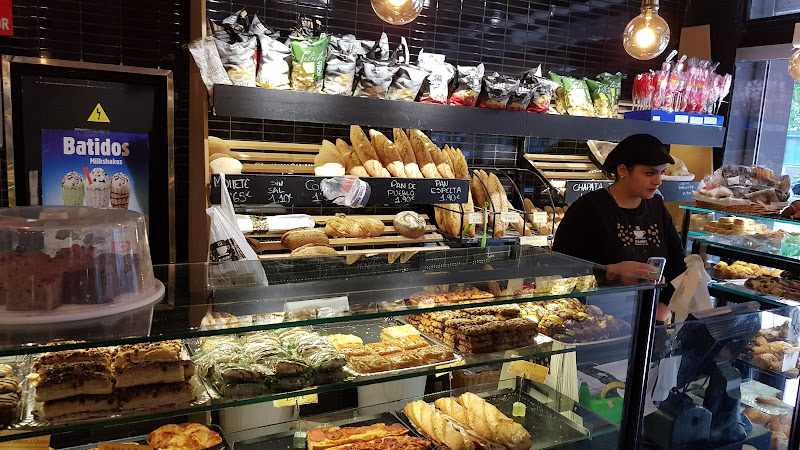 Fotografia tomada fuera de Panem Brunch and Coffee - Panadería en Getafe, Madrid