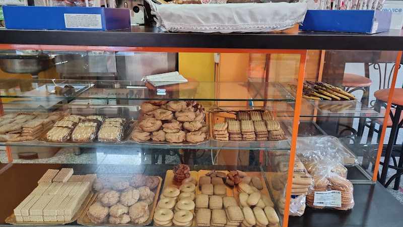 Fotografia tomada fuera de Panadería AL PAN PAN - Cafetería - Productos sin gluten - Panadería en Getafe, Madrid