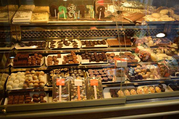 Fotografia tomada fuera de Pastelería la Confiança - Forn de pa en Gelida, Barcelona
