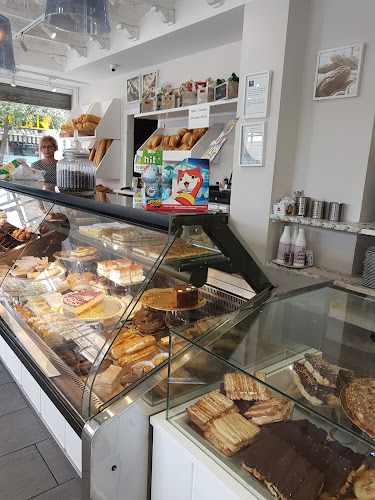 Fotografia tomada fuera de Pasteleria Cordoba | La Sultana - Pastelería en Córdoba, Córdoba
