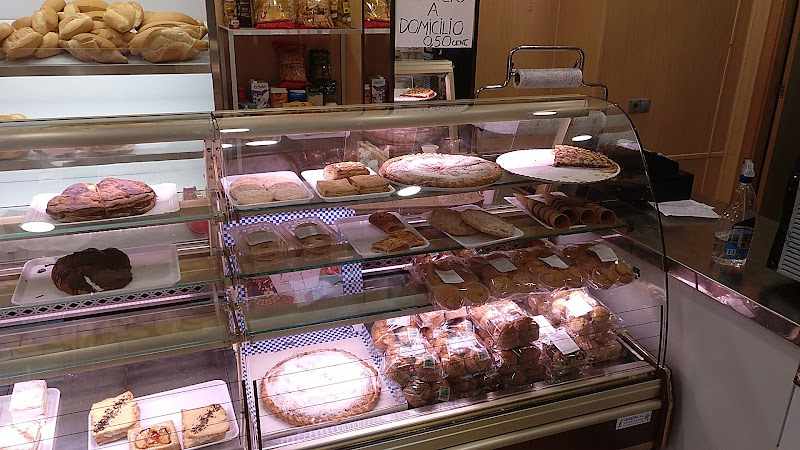 Fotografia tomada fuera de Rafi Sánchez panadería confiteria - Panadería en Córdoba, Córdoba
