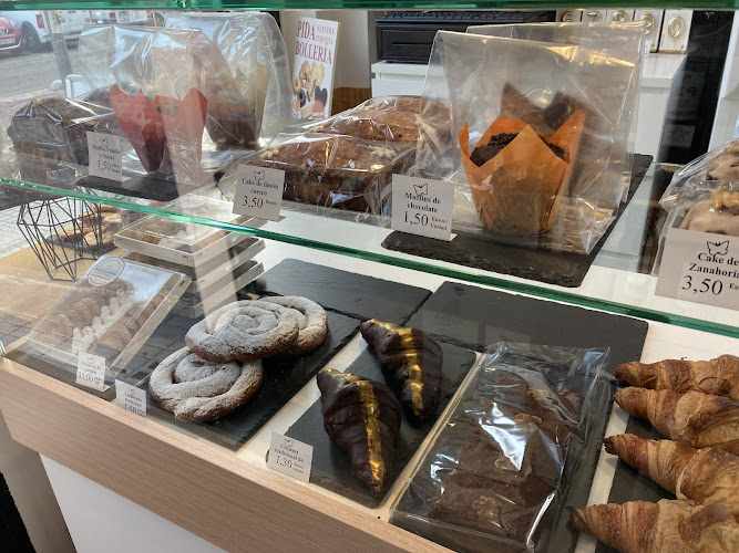Fotografia tomada fuera de Cositas Güenas Dulce & Salado - Cake shop en Córdoba, Córdoba