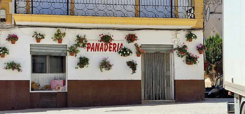 Fotografia tomada fuera de Panaderia jose - Panadería en Castril, Granada
