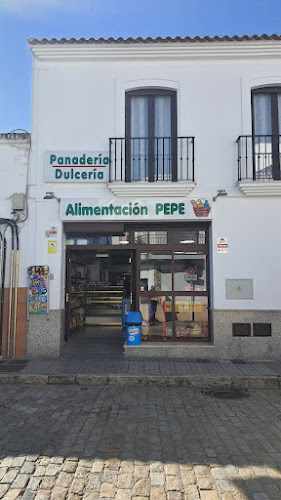 Fotografia tomada fuera de Alimentación Panaderia Pepe - Supermercado en Cartaya, Huelva