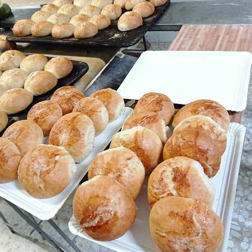 Fotografia tomada fuera de PANADERIA EL KIKI SC - Panadería en Carmona, Sevilla
