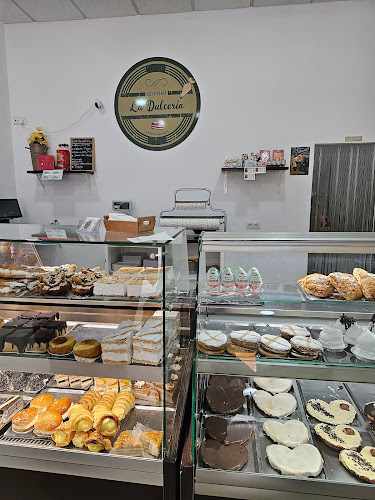 Fotografia tomada fuera de CONFITERIA LA DULCERIA - Pastelería en Carmona, Sevilla