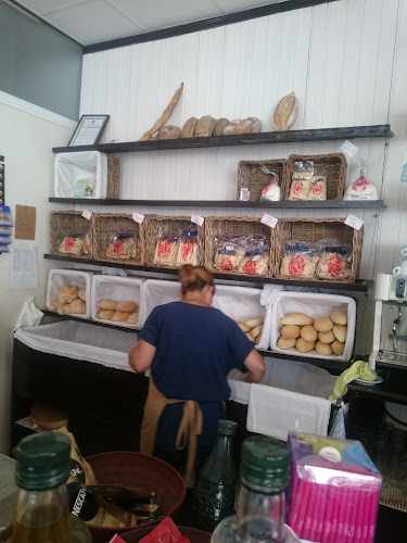 Fotografia tomada fuera de Panadería La Extranatural SL - Panadería en Brenes, Sevilla
