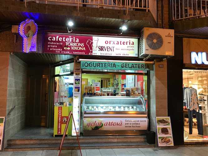 Fotografia tomada fuera de Yogurteria Sirvent - Heladería en Blanes, Girona