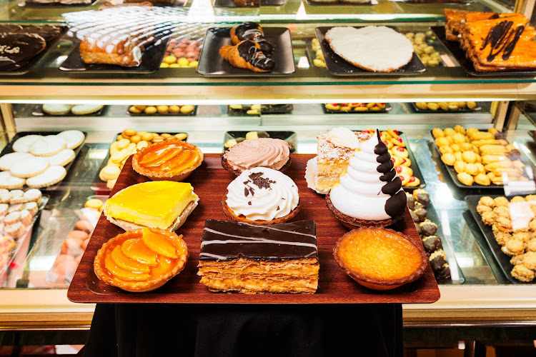 Fotografia tomada fuera de Pastelería Ledezma - Casco Viejo Bilbao - Pastelería en Bilbao, Vizcaya