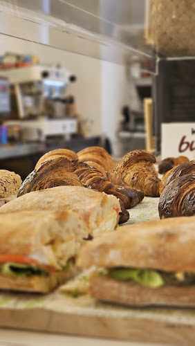 Fotografia tomada fuera de Coffee Point | Besalú - cafeterías en Besalú, Girona