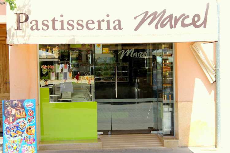 Fotografia tomada fuera de Pastisseria Marcel - Pastelería en Begues, Barcelona