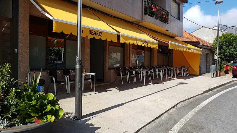 Fotografia tomada fuera de Café Bar Beariz - Cafetería en Orense, Orense