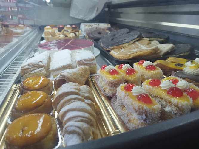 Fotografia tomada fuera de Bikupan - Panadería en Bailén, Jaén