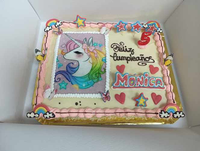 Fotografia tomada fuera de PASTELERIA PELUCHITO - Pastelería en Bailén, Jaén