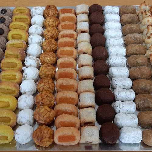 Fotografia tomada fuera de Pastisseria Sacher - Pastelería en Platja d'Aro i S'Agaró, Girona