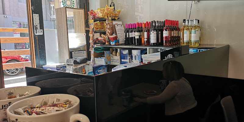 Fotografia tomada fuera de CAFÉ BAR LA ERA - cafeterías en Mutilva Baja, Navarra