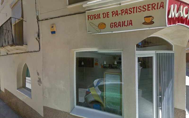 Fotografia tomada fuera de Forn de pa Macià - Pastisseria en La Granja d'Escarp, Lérida