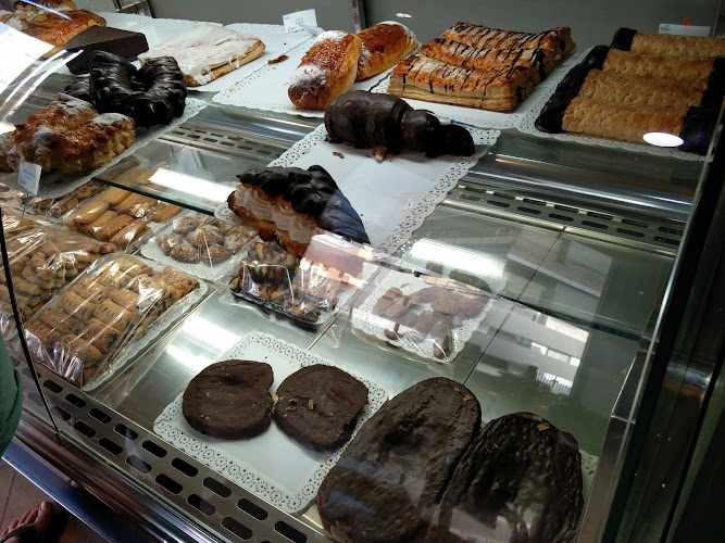 Fotografia tomada fuera de Panadería Molino - Panadería en Motril, Granada