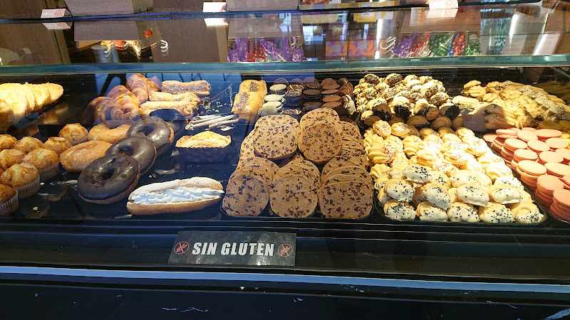 Fotografia tomada fuera de Brunch Confitería Santo Tomé - cafeterías en Toledo, Toledo