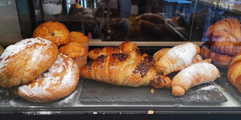 Fotografia tomada fuera de Mon Sucre - Pastelería en la Vall d'Uixó, Castellón