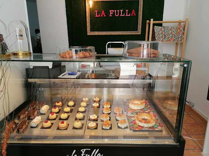 Fotografia tomada fuera de PASTISSERIA LA FULLA - Pastelería en Altafulla, Tarragona