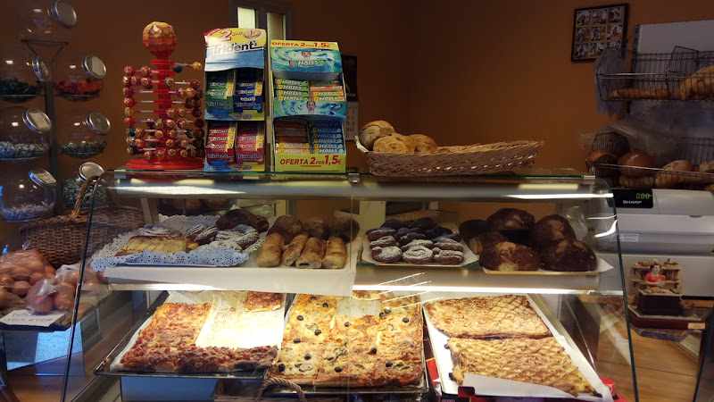 Fotografia tomada fuera de Fleca Dani i Isa - Bakery en La Batllòria, Barcelona