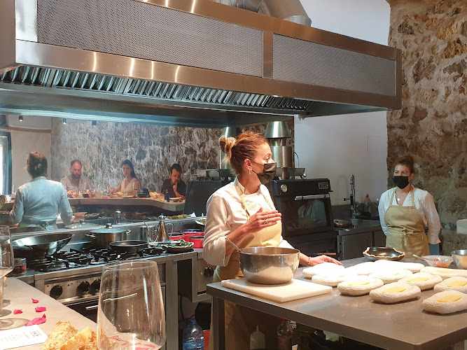 Fotografia tomada fuera de Restaurante Almazen Salinas - restaurantes en Gesaltza Añana, Álava