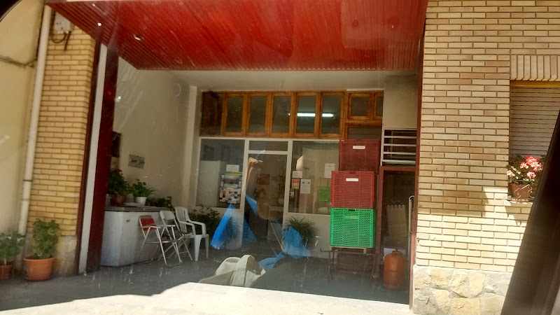 Fotografia tomada fuera de Panadería Martínez - Panadería en Villalmanzo, Burgos