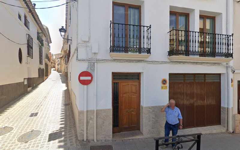 Fotografia tomada fuera de Hermanos Cabrera Torrente - Panadería en Vélez-Rubio, Almería