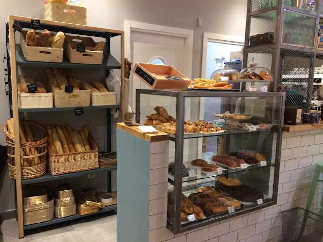 Fotografia tomada fuera de Panaix Bakery & Coffee - Panadería en Madrid, Madrid