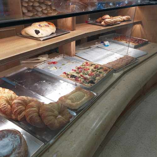 Fotografia tomada fuera de Pastissería Pana - Panadería en Callosa d'en Sarrià, Alicante